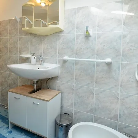 Apartment Rea & Deo Volente *