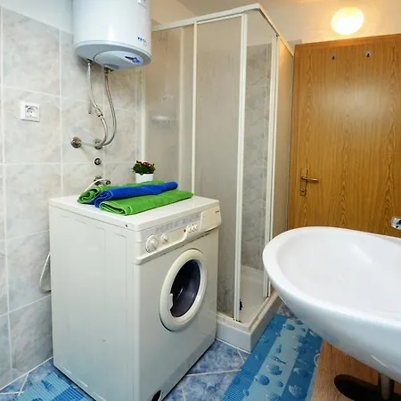Rea & Deo Volente Apartment Porec
