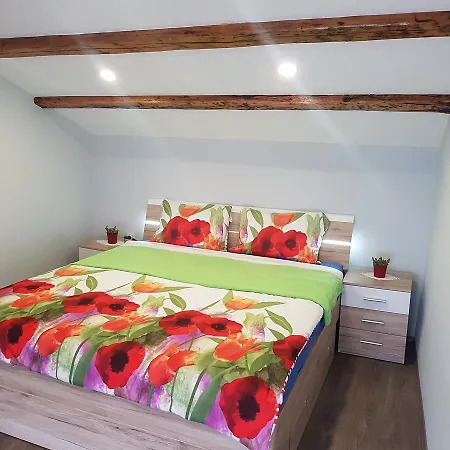 Rea & Deo Volente Apartment *